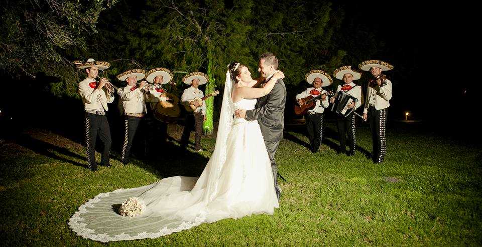 Serenatas con mariachis